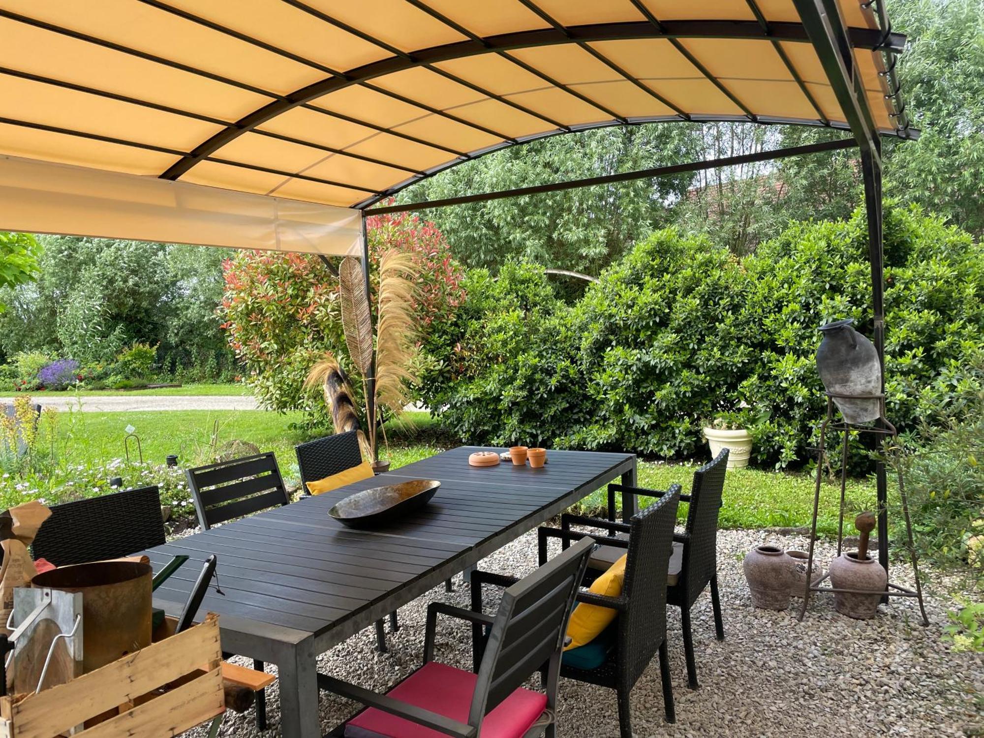 Gite Le Meix Chapeau Levernois Exterior foto
