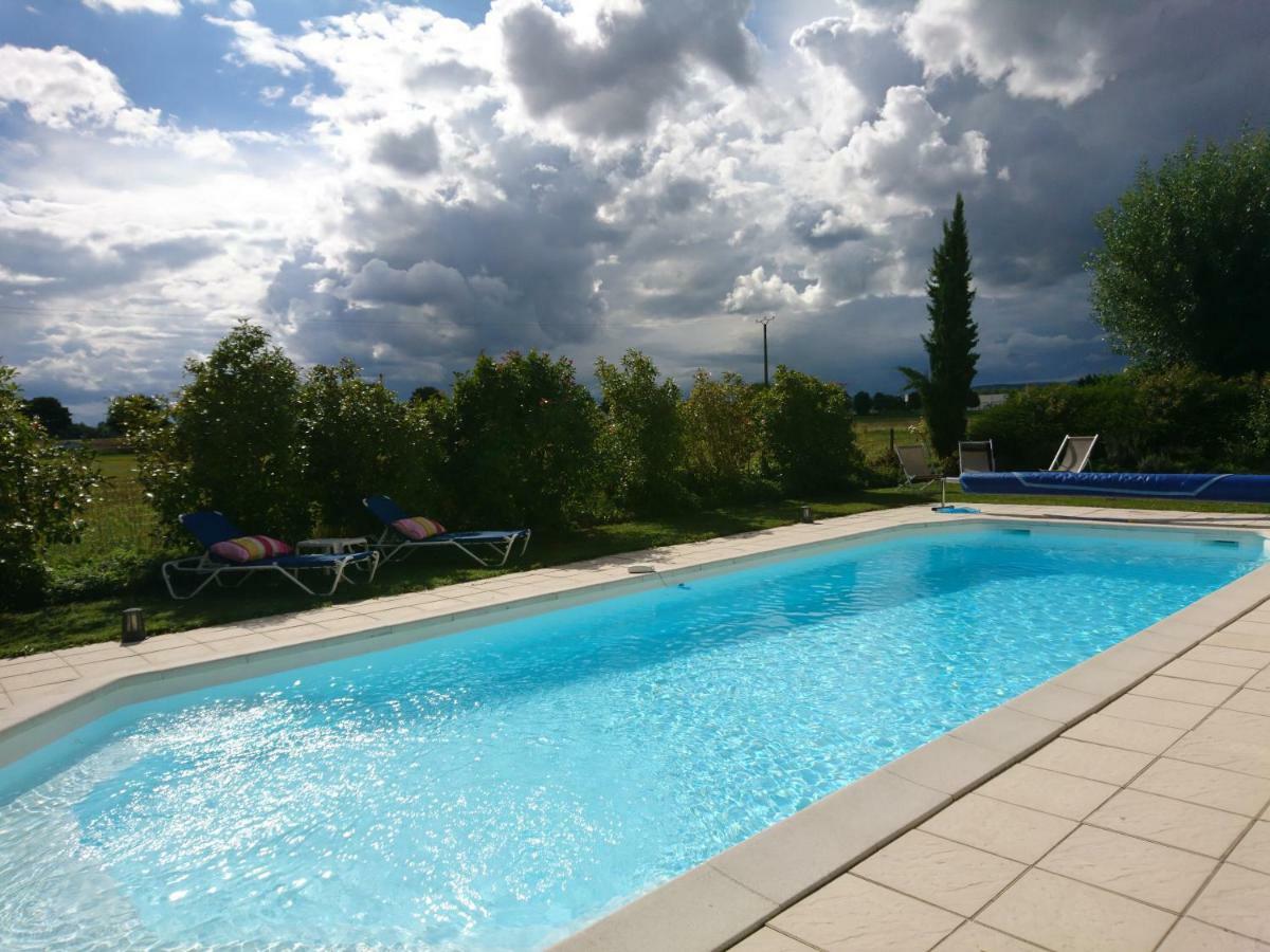 Gite Le Meix Chapeau Levernois Exterior foto